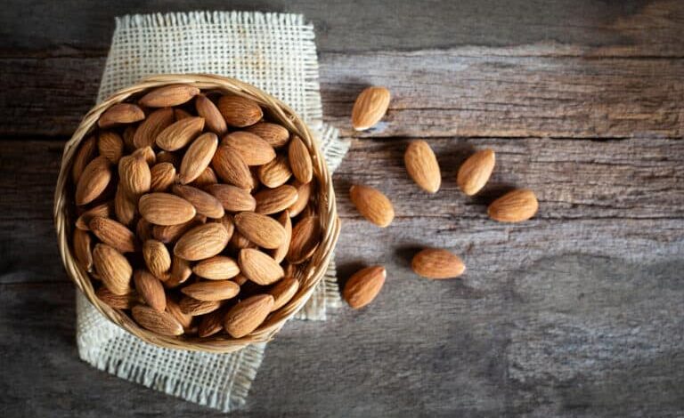 national-almond-day-healthifyme